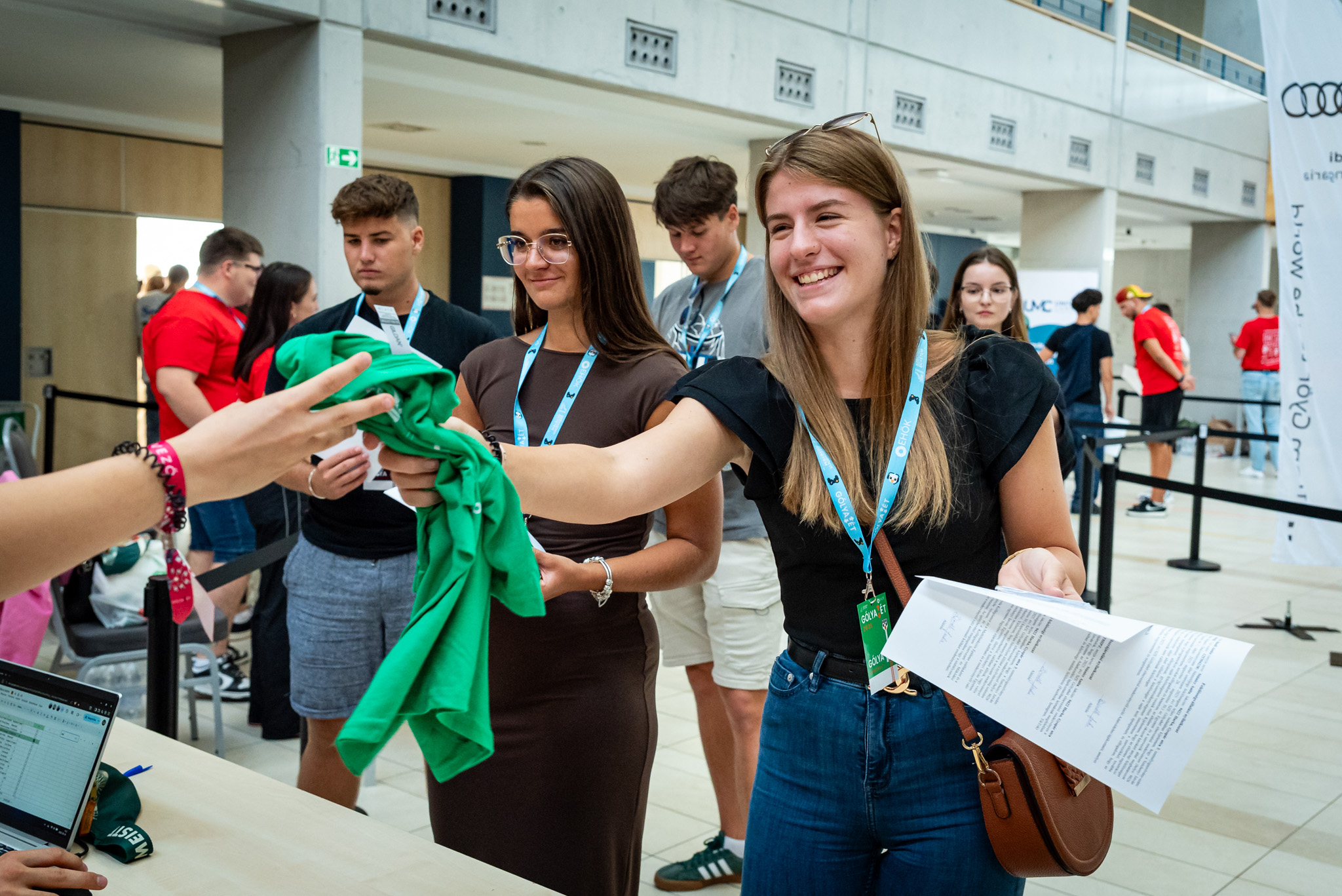 At night, entertainment took centre stage at the Bridge Student and Faculty Club. (Photos: András Adorján)